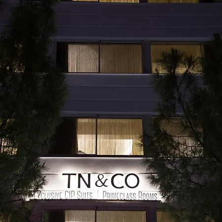 ホテル Tn&co Exclusive Cip And Primeclass (adults Only) 3*