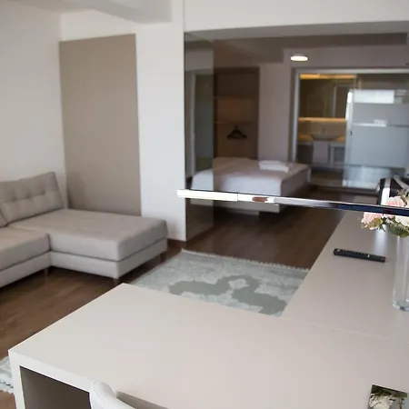 Tn&co Exclusive Cip And Primeclass (adults Only) ホテル