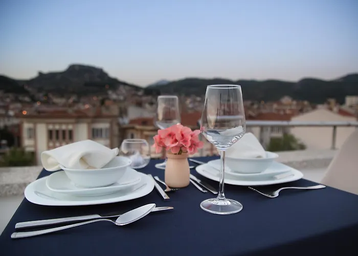 Tn&co Exclusive Cip And Primeclass (adults Only) 호텔