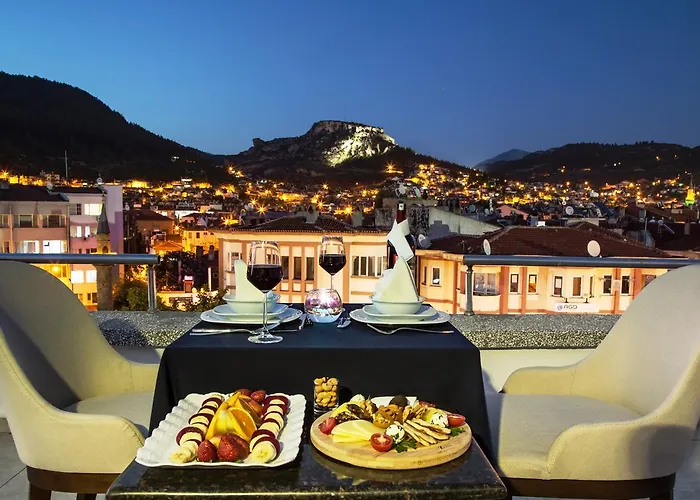 Tn&co Exclusive Cip And Primeclass (adults Only)